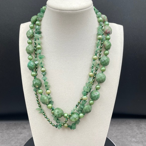 The Unbranded Brand Jewelry - Vintage Green Faceted Green Agate Pearls Beaded Multi-Stranded Lobster Necklace